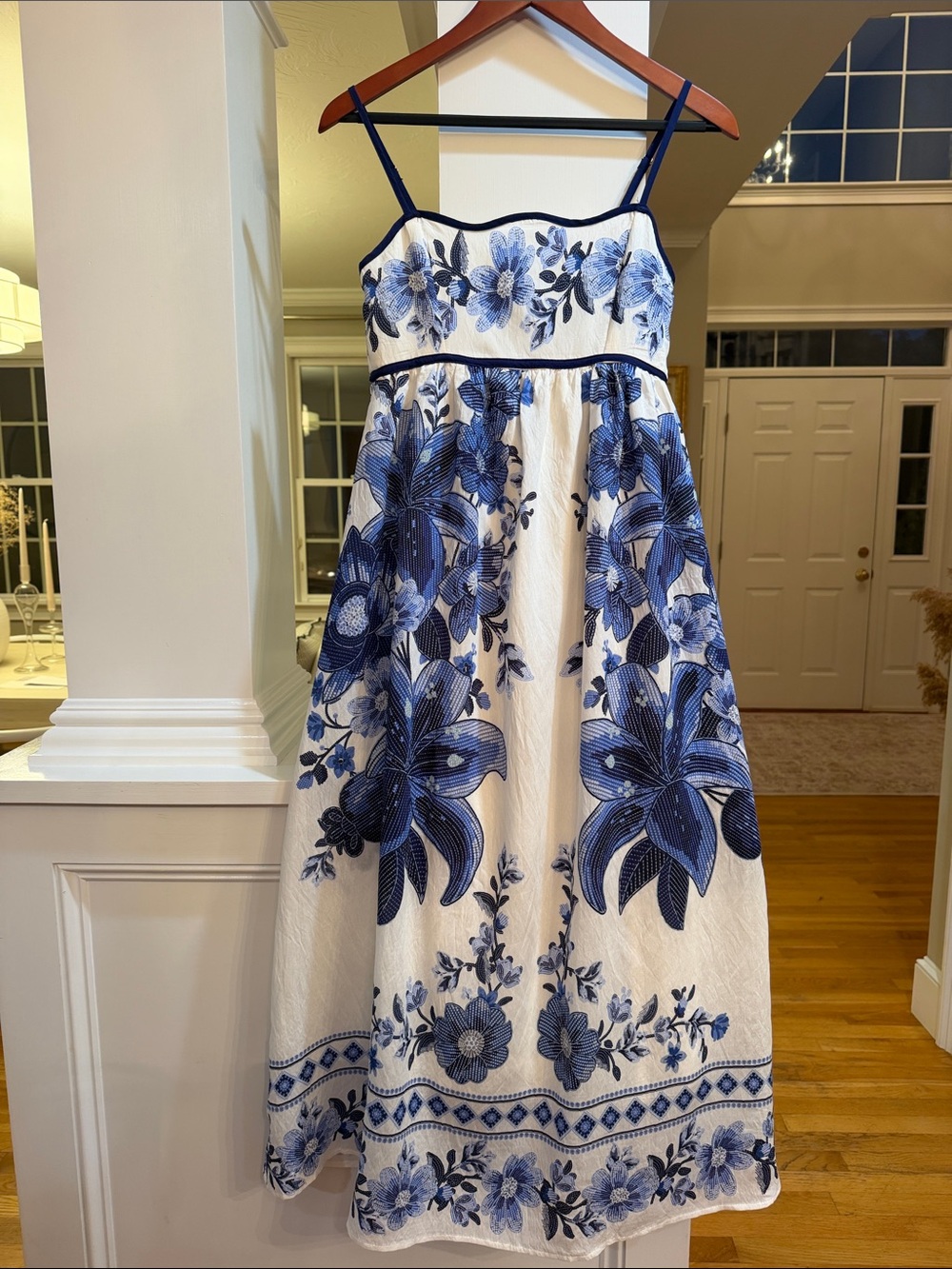 Blu Pepper Blue & White Floral Maxi Dress 💙🤍 Europe inspired!